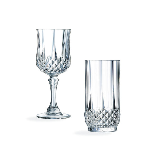 Ensemble 16 verres à pied et gobelets Longchamp