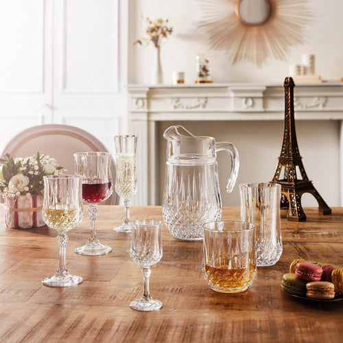 Ensemble 24 pièces, verres à pied, flutes et verres à eau