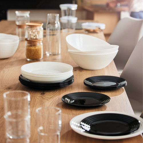 Harena 18-piece black/white dinnerware set